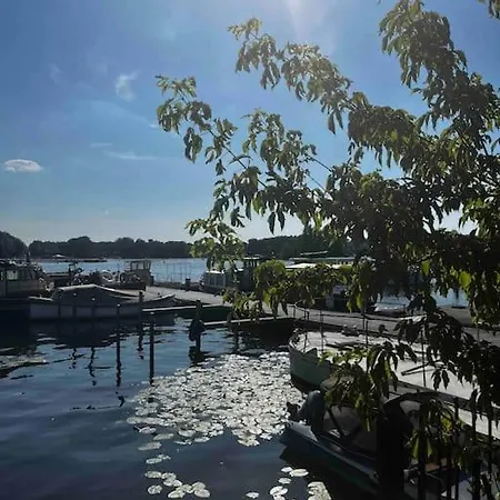 Apartment Luxus Societe An Der Spree Berlin